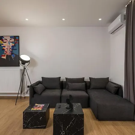 Apartment White House 3 Floor *